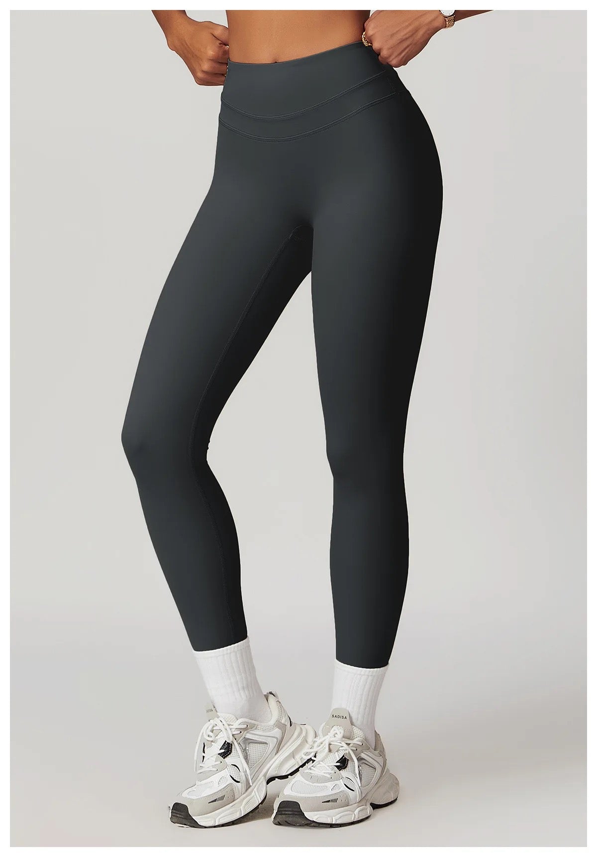 V Curve Leggings